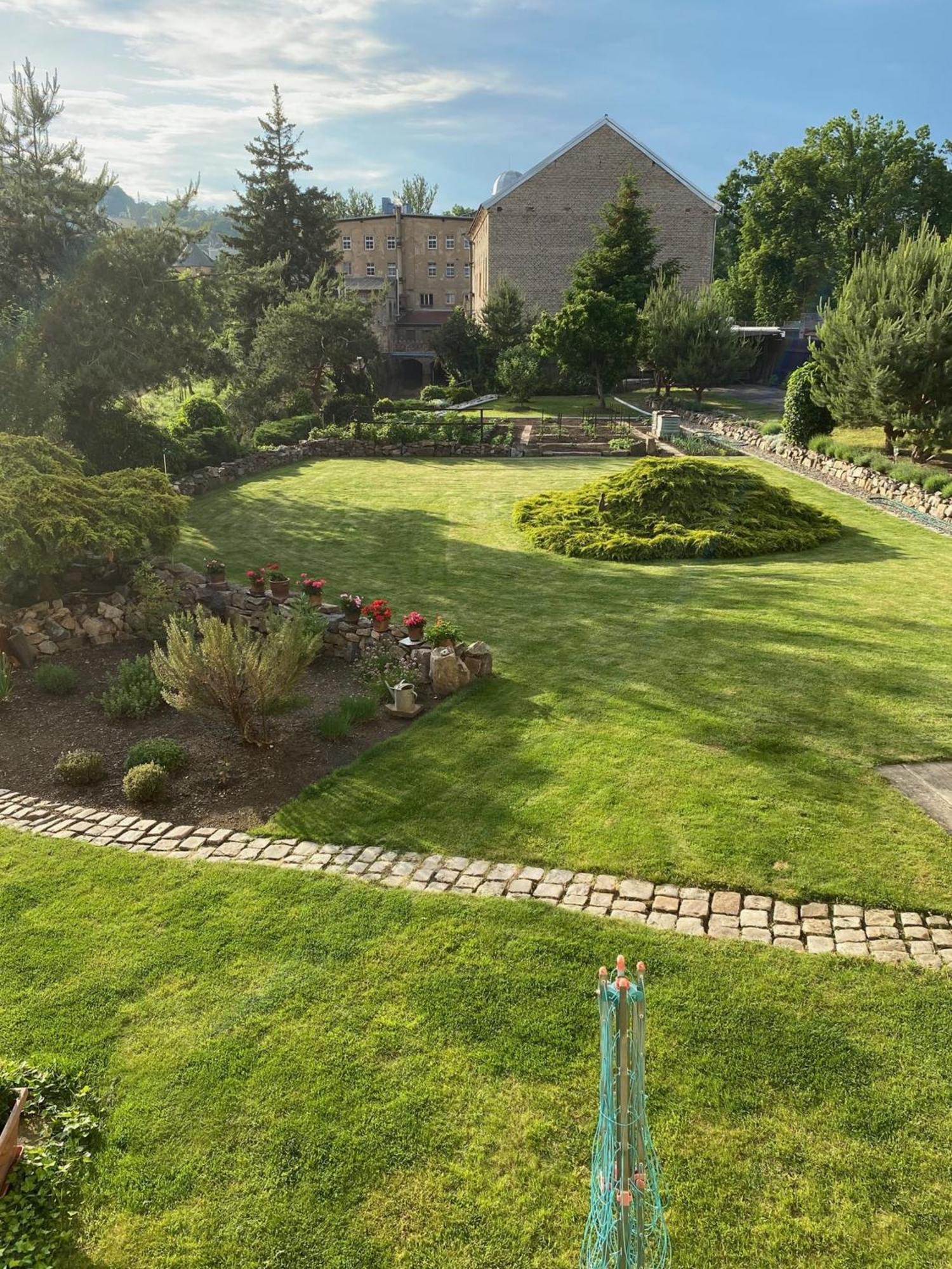 Apartman Na Ostrove Beroun Beroun  Buitenkant foto